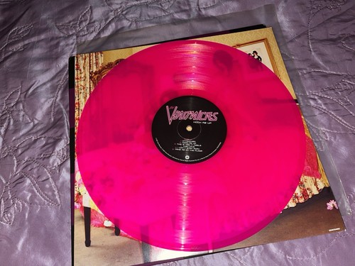 The Veronicas – Hook Me Up Limited Hot Pink Australian Vinyl (2019) Rare NM - Picture 3 of 6