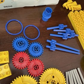 Lego Education 9656 STEM missing ONE piece 