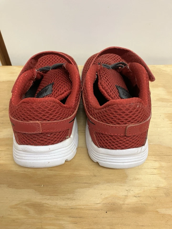 NIKE Revolution Toddler Size 8C Red Athletic Sneakers Shoes - Image 2 of 4