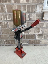 MEC 600 Jr Shotshell Reloading Press-12 Gauge W/ MEC Universal Charge Bar