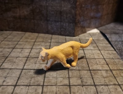 1 of/von 8 toys used as Puma or Lioness (Löwin) for D&D or Pathfinder