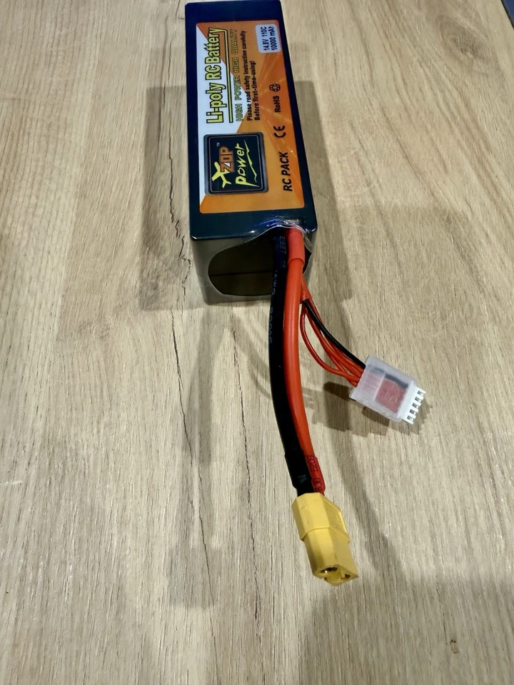 Accu 4S LiPO 14,8 Volt 8000 Mah 110 C Prise XT60 - Photo 4/4