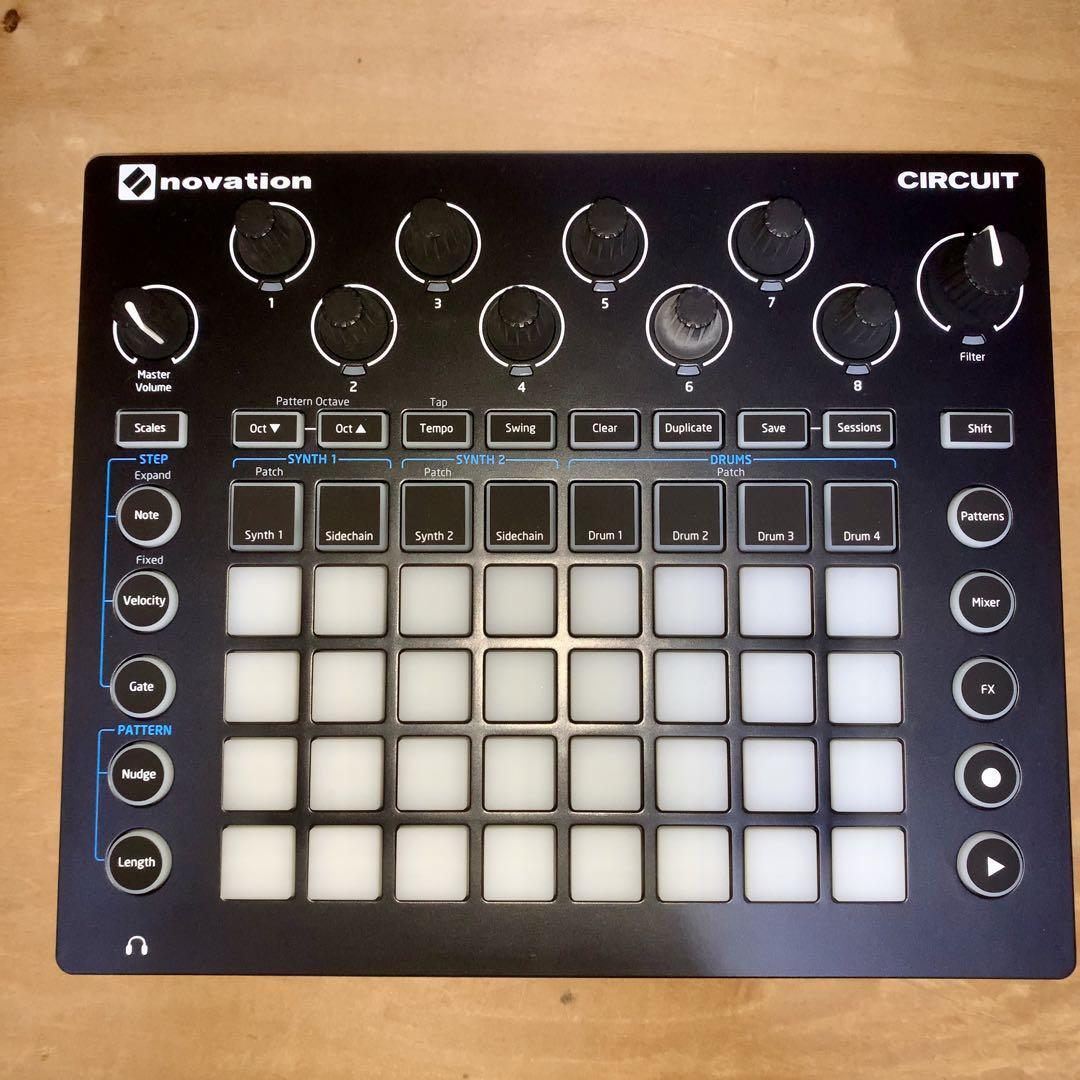 Novation Circuit w/ AC Adapter, Cable | eBay