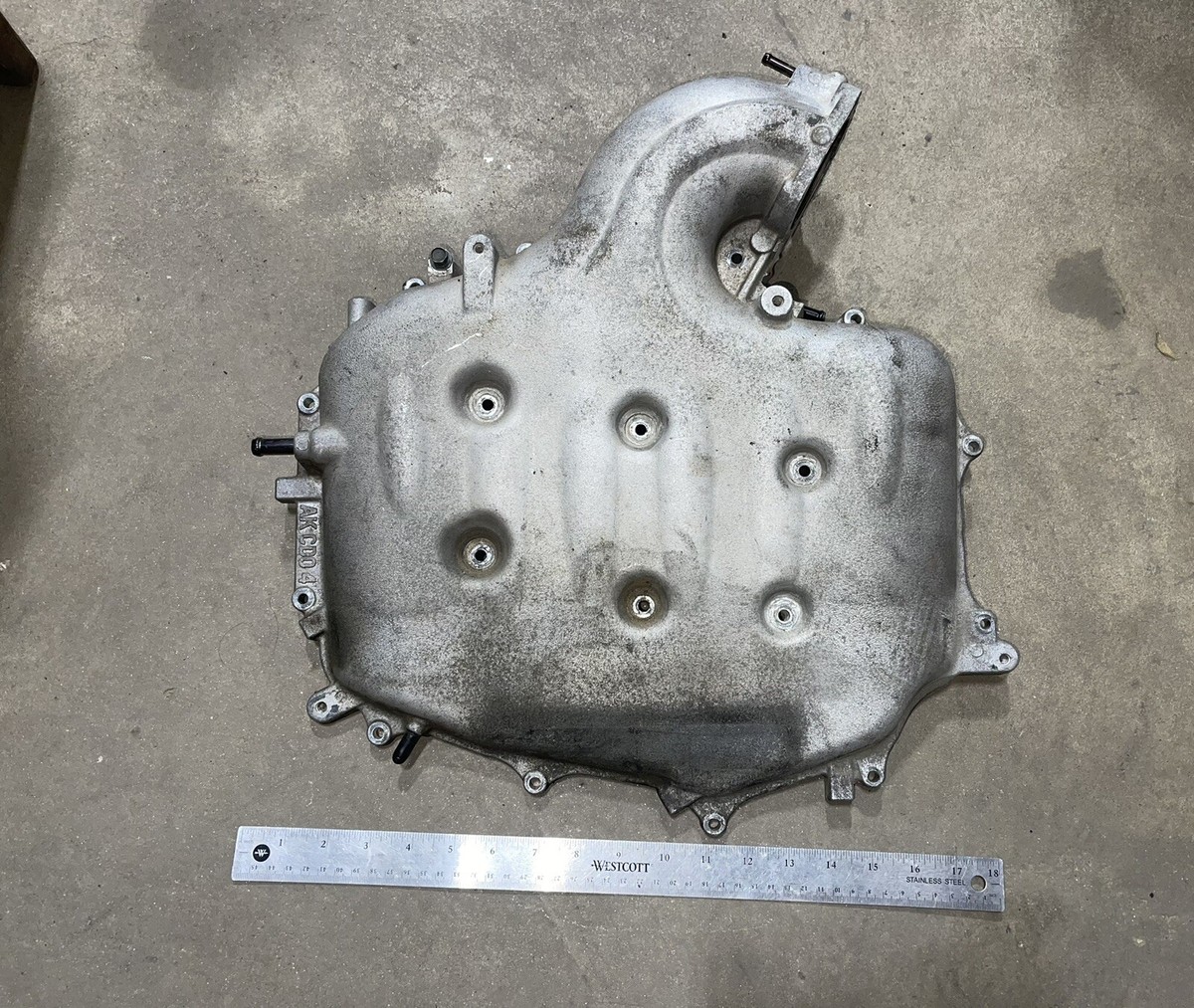 trippen　35 2003-2007 Nissan 350Z G35 FX35 Upper Intake Manifold VQ35DE