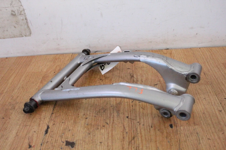 Yamaha RS Viking Professional VK10 2012 brazo delantero inferior izquierdo/control Foto 4 de 4