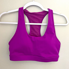 Fabletics Women's Sports Bra Size S Racerback W Pockets