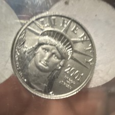 U.S. Mint American Eagle 2001 Platinum 1/10 oz 0.9995 Statue of Liberty Coin 3500.00 per troy oz