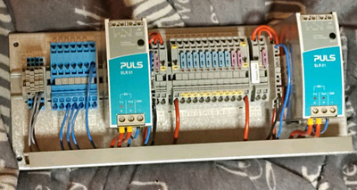 PULS SLR 01 Schaltnetzteil 230V/24VDC 10A 480W DIN, SLR 01 3BDH000553R1