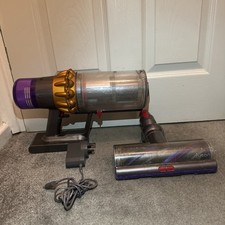 Dyson V15 Detect Absolute Handheld Stick Cordless Vacuum Cleaner SV22