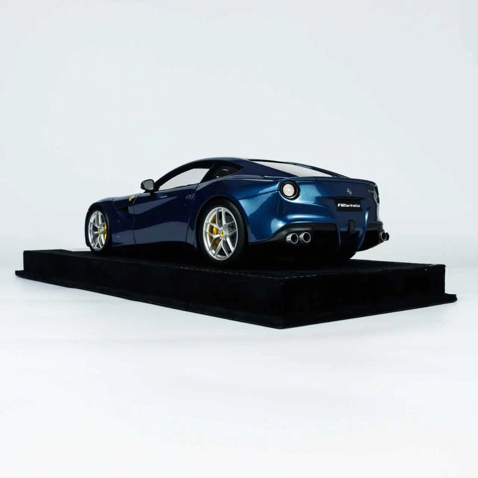 1/18 Henson & Heaven HH Model Ferrari F12 Berlinetta In Abu Dhabi Blue - Image 4 of 4