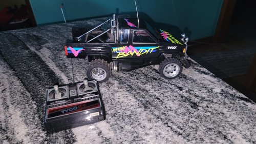 Vintage Tyco Mini Bandit 10" RC Truck for Display Or Parts - Picture 2 of 10