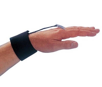 Brownmed IMAK RSI WrisTimer  Daytime Carpal Tunnel Brace Medium