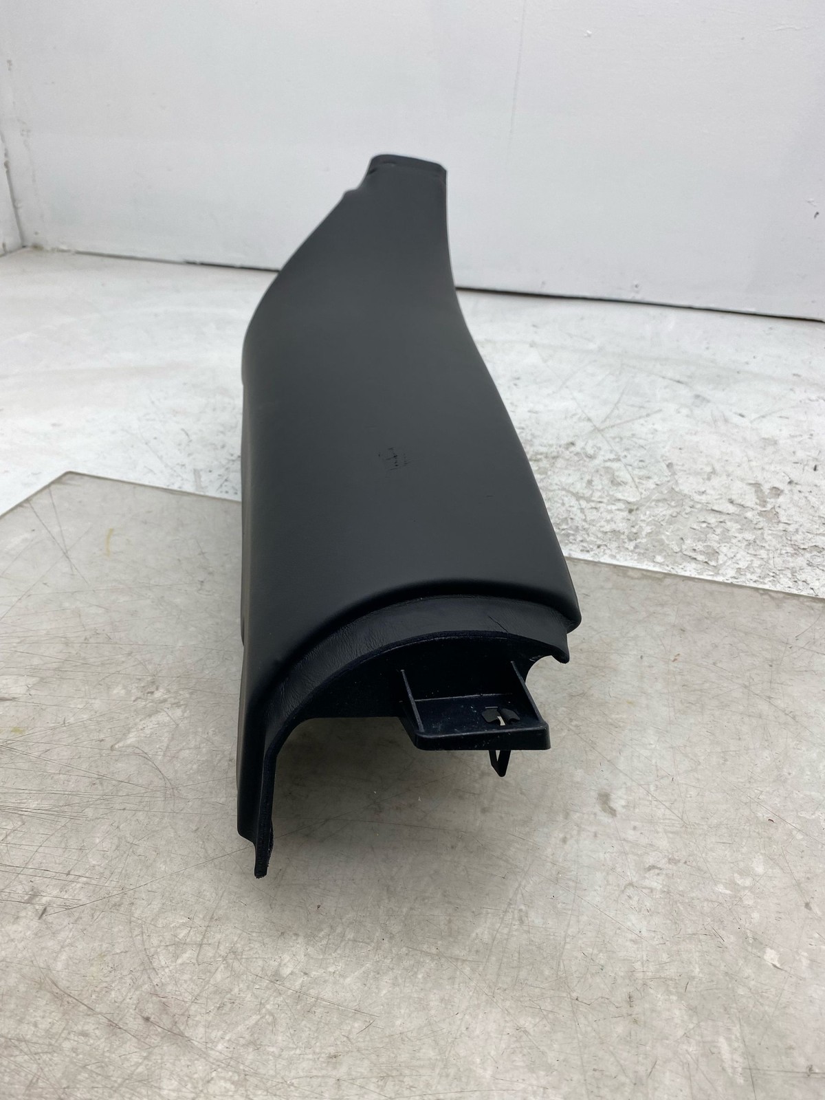Bentley Flying Spur 2014-2018 REAR+RIGHT Pillar trim