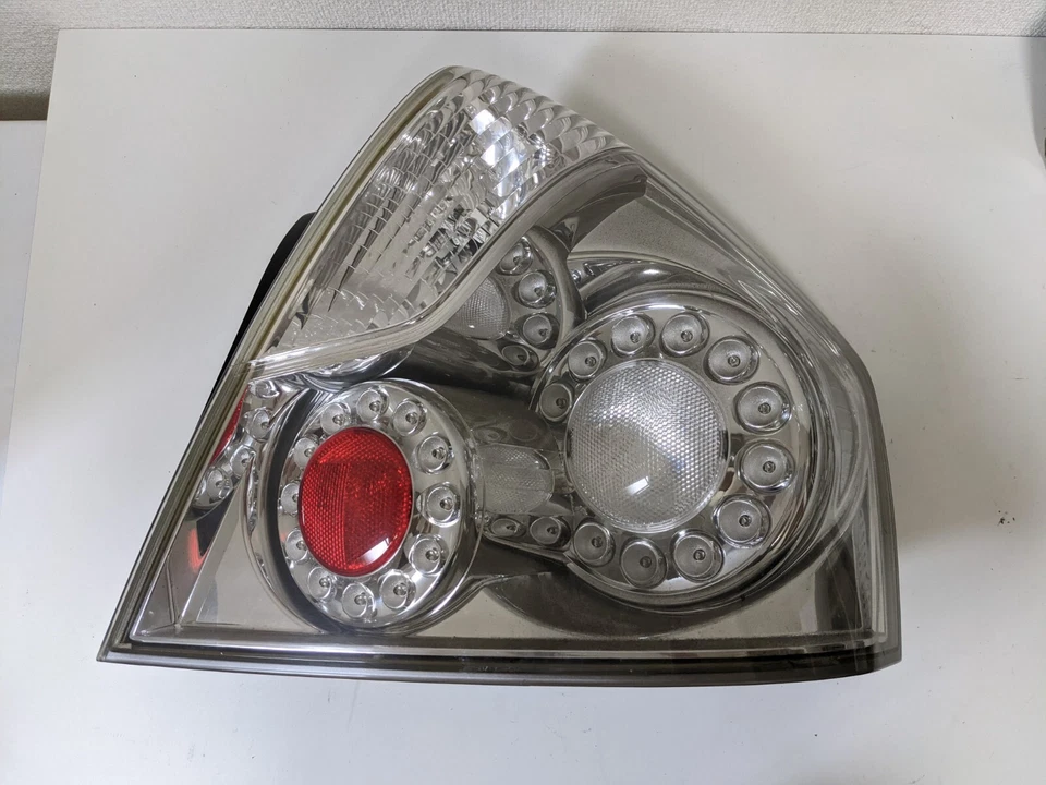 Juego de luces traseras transparentes para Nissan Fuga Y50 Infiniti M35 M45 Foto 3 de 4