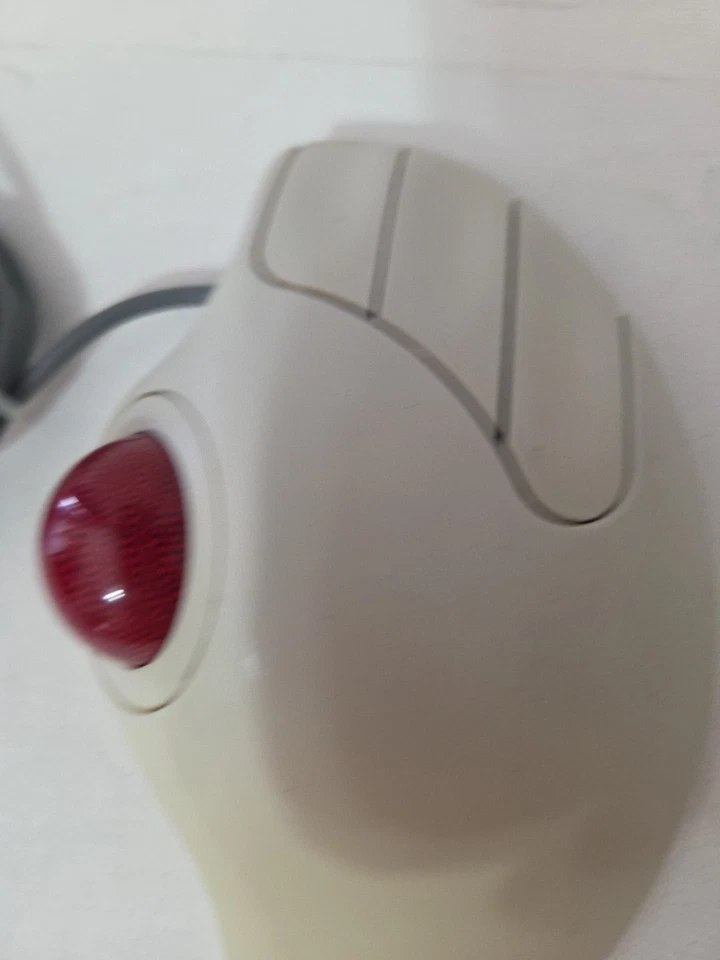 Logitech Trackball TrackMan Marble Mouse T-CH11 - Image 4 of 4