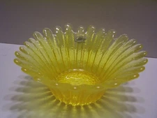 BLENKO ART GLASS YELLOW DAISY SUNFLOWER BOWL 847 S - ARTIST SIGNED