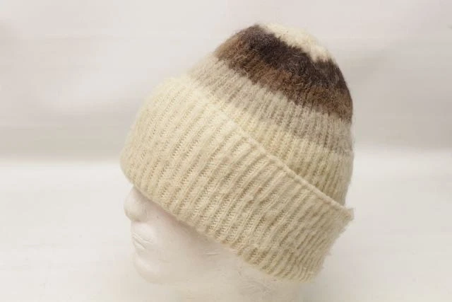 Icelandic Hat In Men display picture 3
