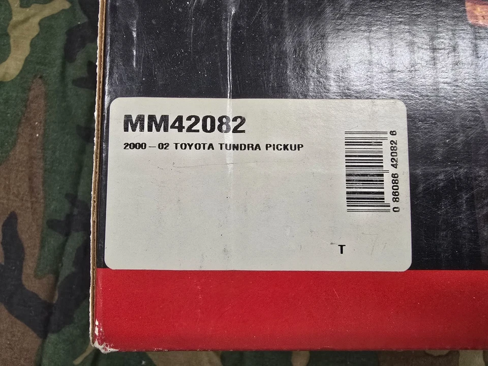 Covercraft MM42082 Custom Front Mask BLK 2000-02 Toyota Tundra - Image 2 of 4