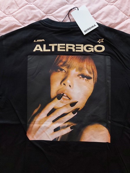 Lisa x Bershka Blackpink Alterego Limited Edition Camiseta Oversize tshirt
