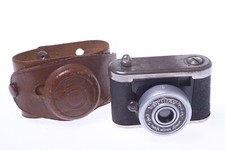   WALTER KUNIK PETIE PETITAX HIT TYPE CAMERA 14X14MM SUBMINIATURE GERMAN MADE