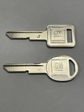 Original GM Logo Key Blank Set, J & K Keyways, OEM