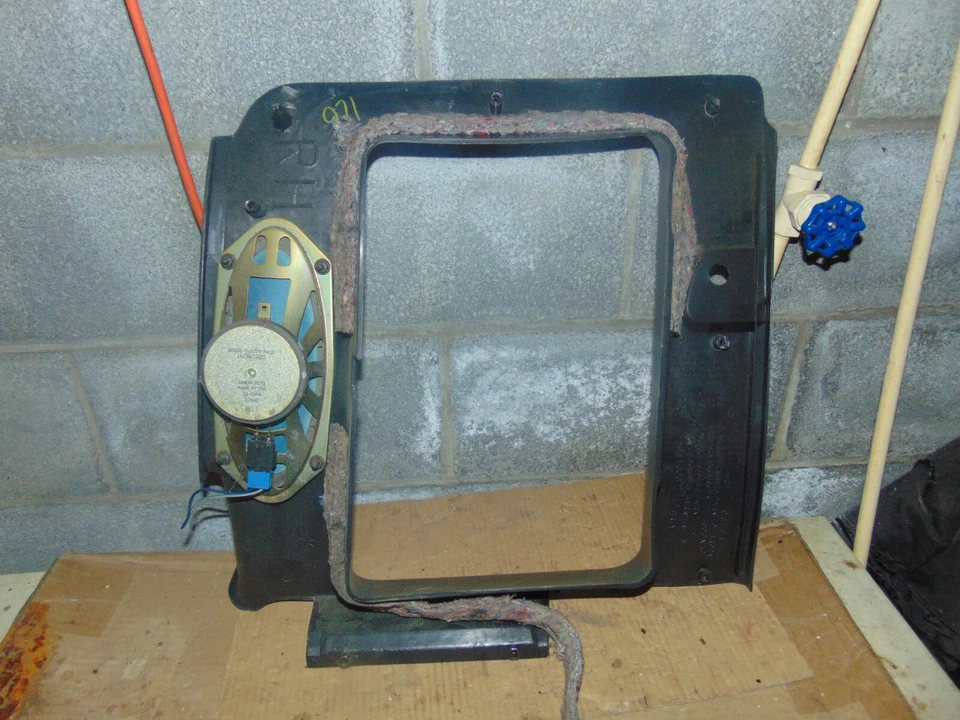 91 92 93 CHEVY S10 GMC SONOMA EXTENDED CAB PASSENGER QUARTER WINDOW TRIM PANEL Foto 2 de 3