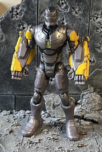 Marvel Universe Avengers Infinite Striker Iron Man 3 Assemblers 3.75”