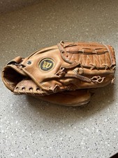 Wilson A2234 Ron Guidry Pro Style 12" Baseball Glove- RHT