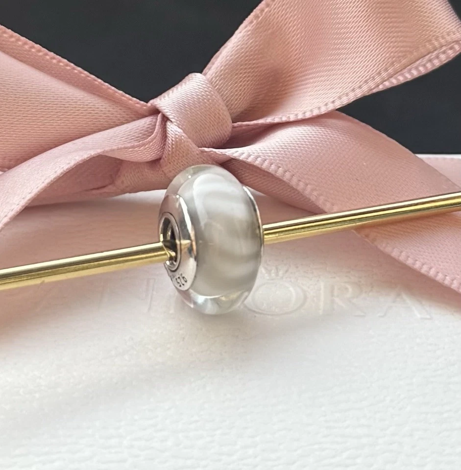 Original Pandora Murano „Zuckerstange“ beige, 925 silber