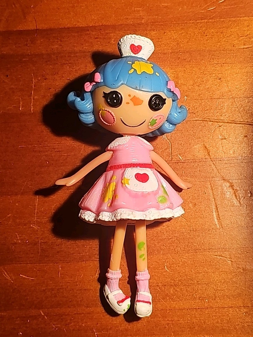 Lalaloopsy Mini Rosy Bumps 'N' Bruises Nick Jr. Episode Spot-Itis