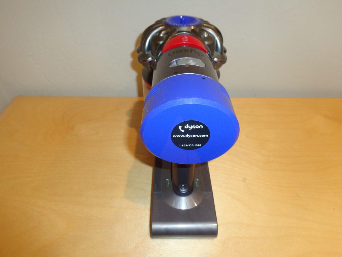 Dyson V8 Cordless Vacuum SV10 Motorhead Body Cyclone With Battery