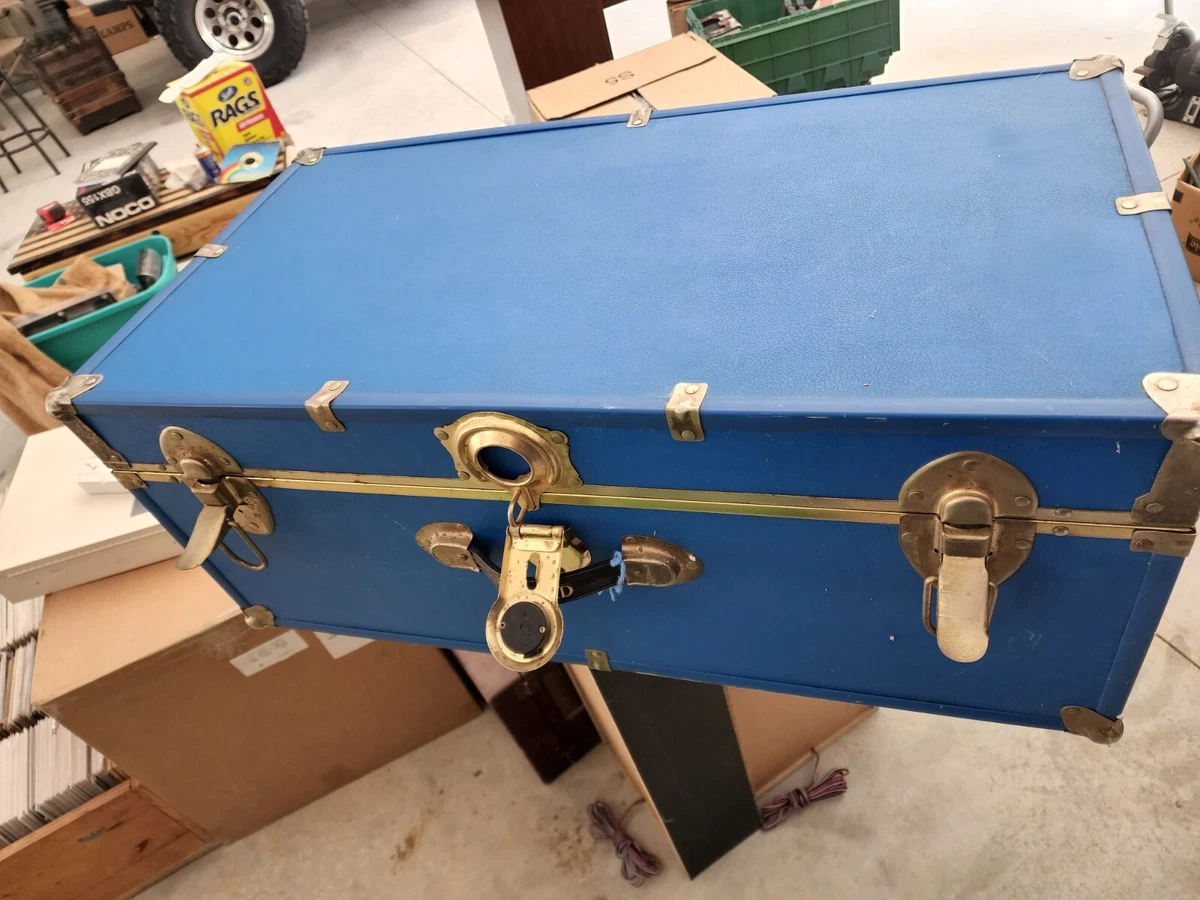 Seward Rover 30 Trunk with Wheels & Lock, Blue – Seward Trunks