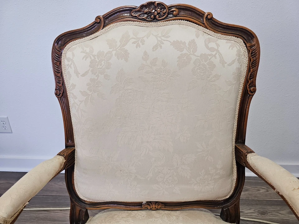 2 French Louis XVI style Bergere Carved Chairs by CHATEAU D'AX spa Made in Italy - Image 4 of 4