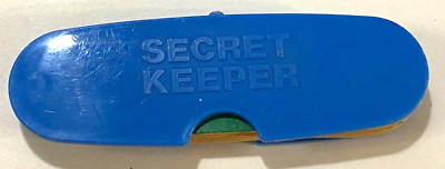 VINTAGE SECRET KEEPER MINI FOLDING ADDRESS & PHONE NUMBER BOOK ~ POST PREMIUM