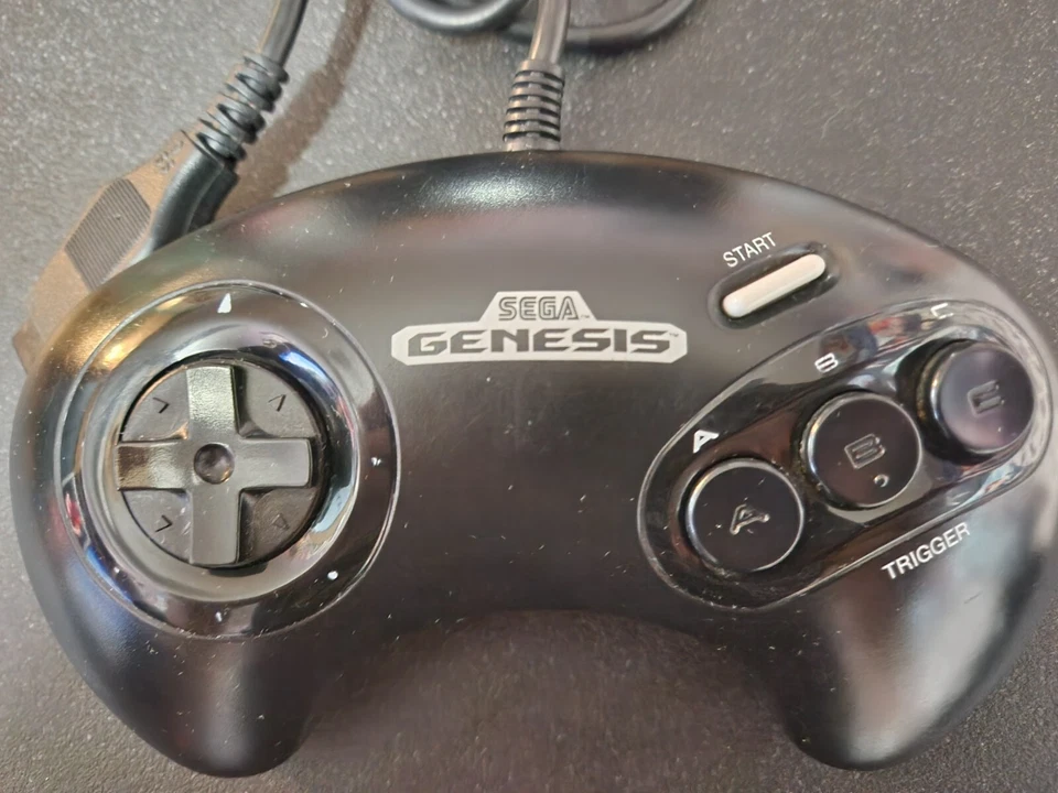 Sega Genesis Controller - Black (MK-1650 Taiwan edition) - Image 2 of 3
