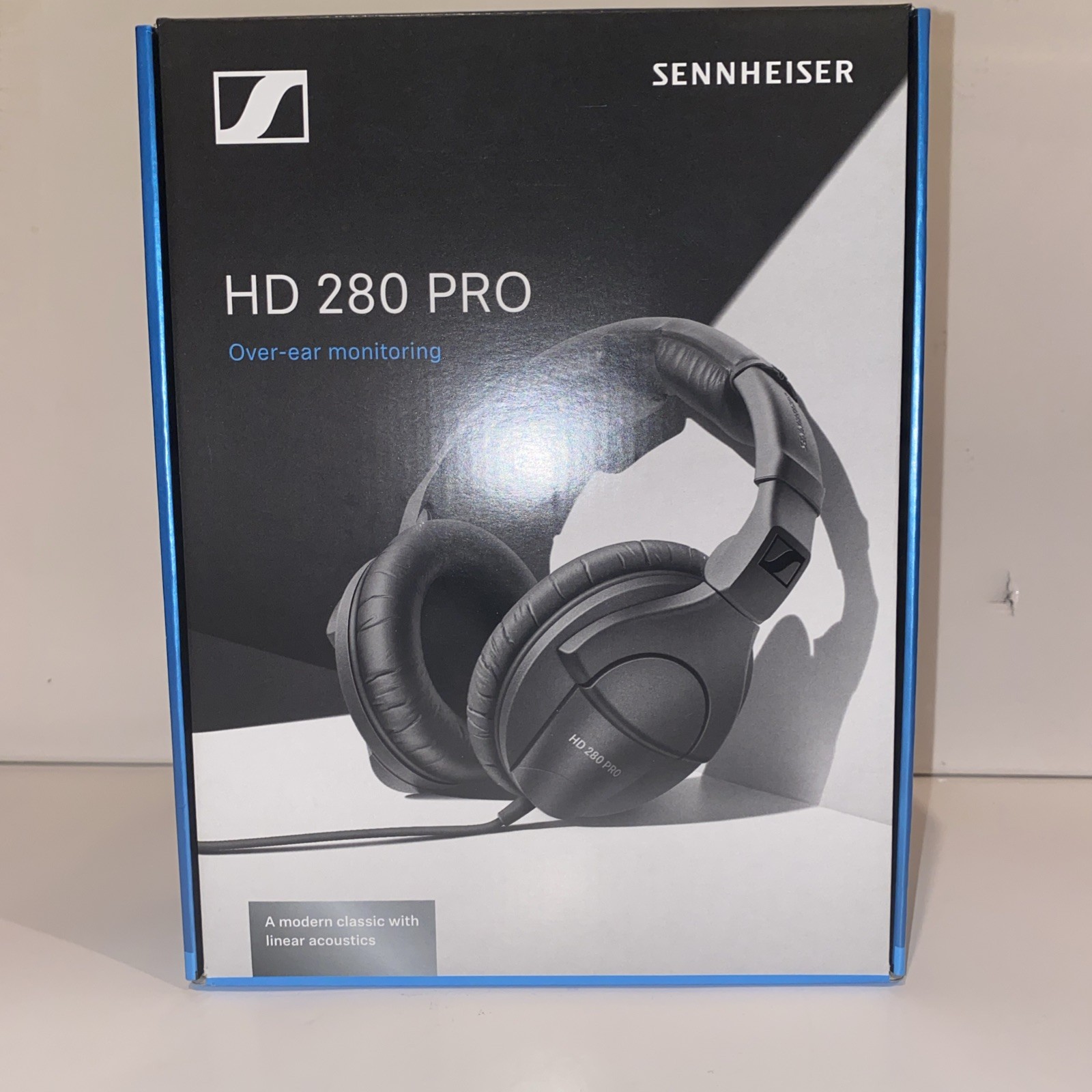 Sennheiser HD 280 Pro Circumaural Closed-Back Monitor Headphones
