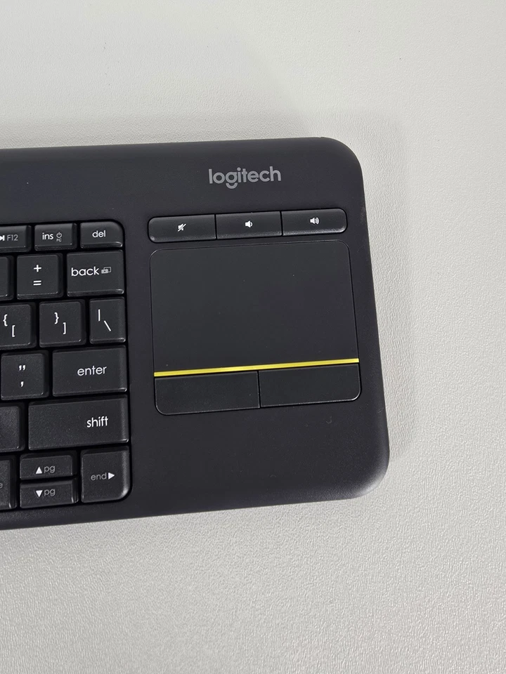 Logitech K400 Plus Wireless Membrane Keyboard Without USB Receiver (Dongle) - Image 3 of 3