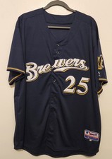 NWOT Milwaukee Brewers 25 Jersey