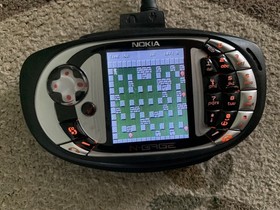 nokia n gage qd phone With SD Card, Battery And Charger