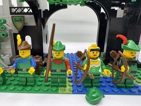 LEGO Castle: Forestmen's Crossing (Set 6071) 100% Complete w/ instructions 
