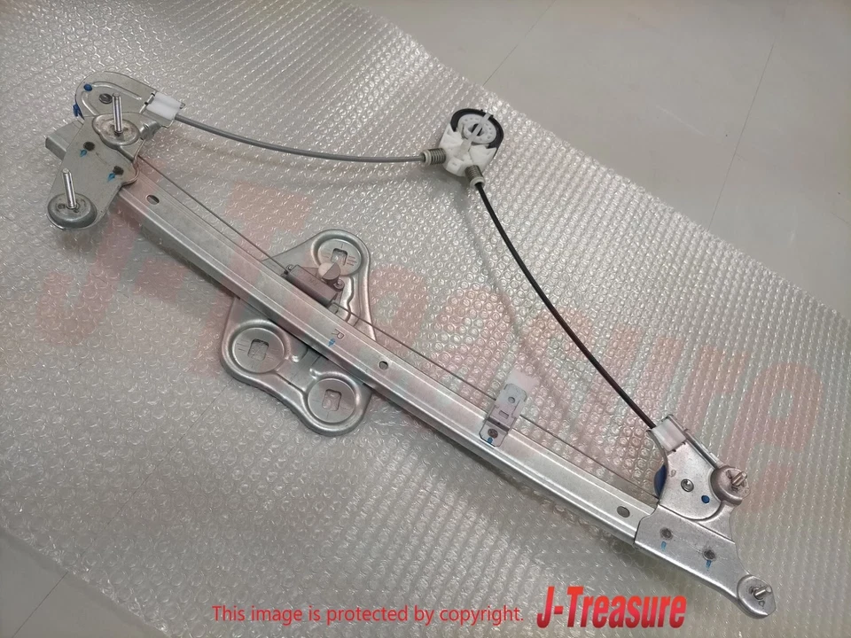 TOYOTA LEXUS ES300 97-01 Genuine Front Door Window Regulator RH 69801-33020 OEM - Image 3 of 4