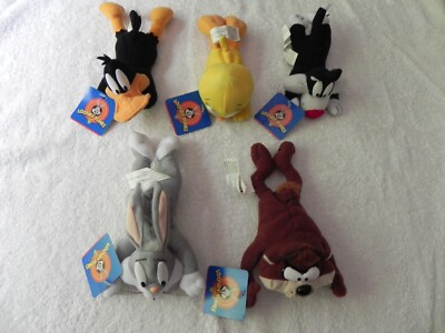Looney Tunes Play by Play Bugs Taz Daffy Tweety Sylvester Beanies with Tags