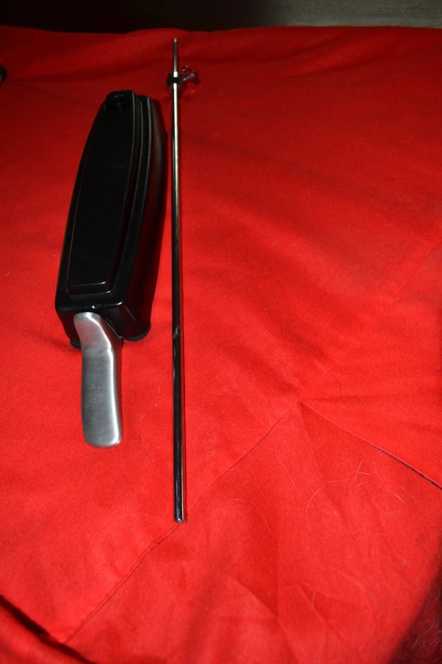 Pedal de sustentação para piano Fender Rhodes - Imagem 2 de 3