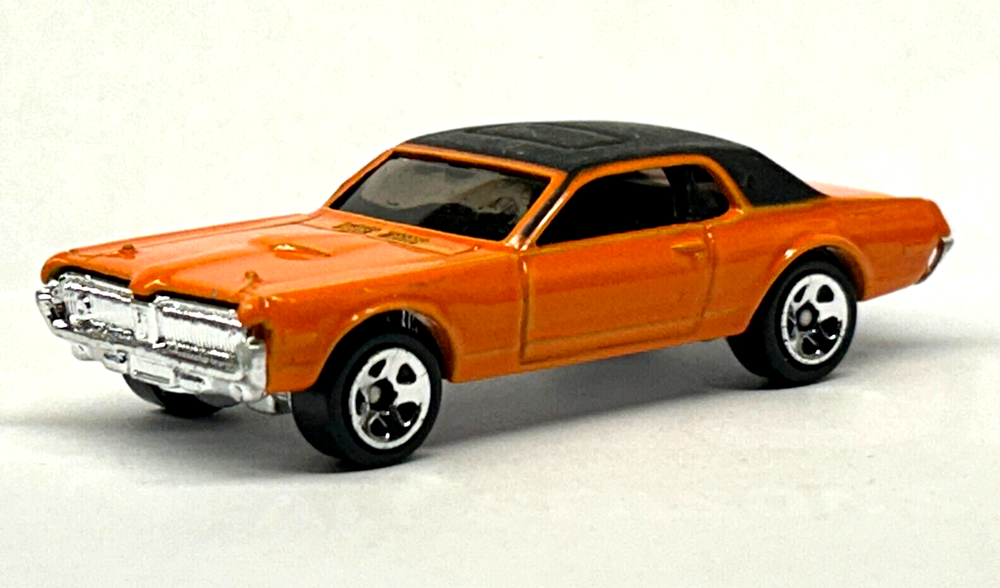 Hot Wheels '68 MERCURY COUGAR (Orange) Loose