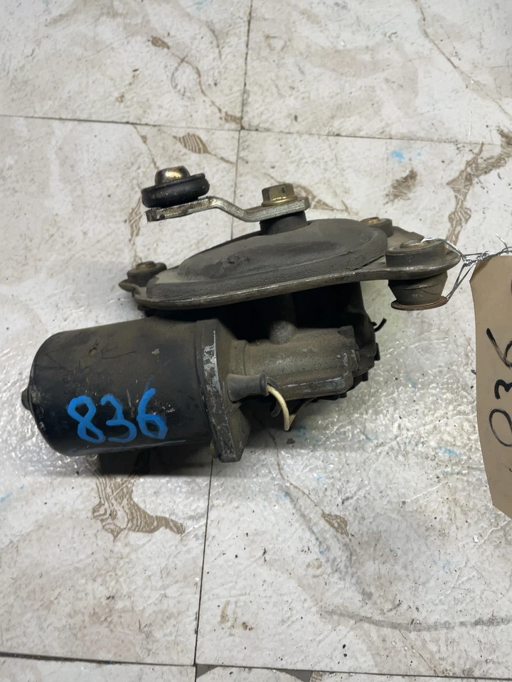 1998-2003 DODGE VAN 1500 SERIE Windshield Wiper Motor Front OEM - Image 3 of 4