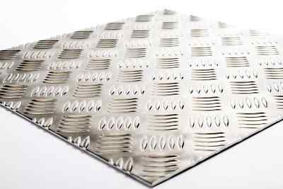 Alu Trittplatte 5 Stab 1,5 mm - Riffelblech nach Maß und Klappservice