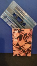 REEF-PLACE YOUR HANDS.1996 SONY CASSETTE SINGLE IN CARD CASE,EXCELLENT