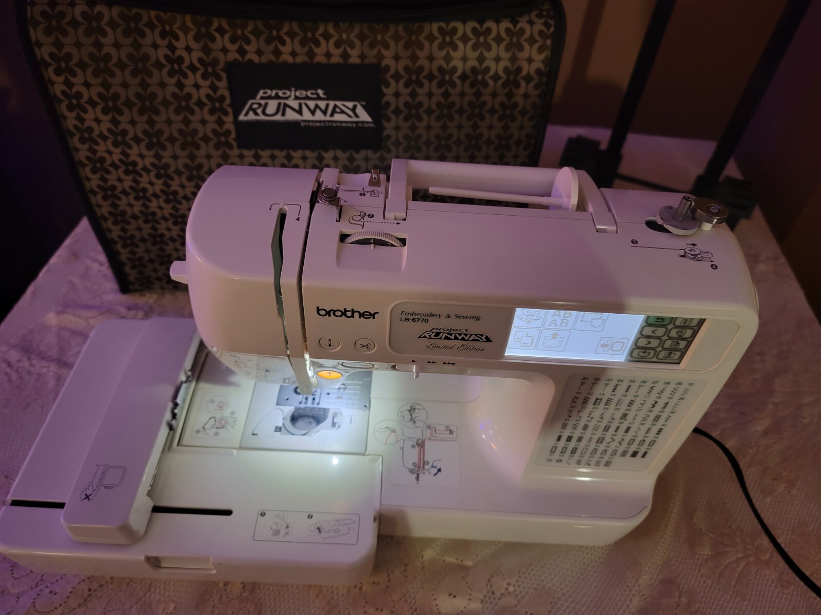 brother embroidery machine Pe700 5x7 Embroidery Only & Lb6770 Sew&Embroidery eBay