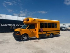 2015 Chevrolet Express 4500 Shuttle Bus