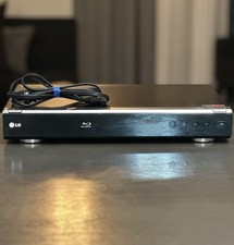 LG BD-390 Blu-Ray Disc DVD Player Streaming Wi-Fi